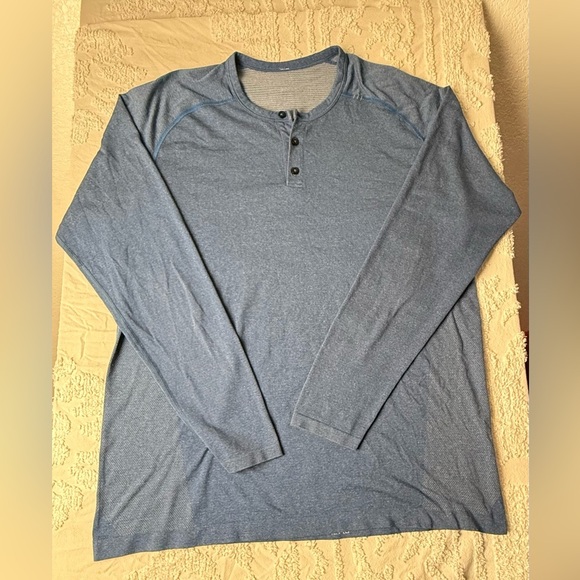lululemon athletica Long Sleeve Blue Henley - Picture 1 of 5